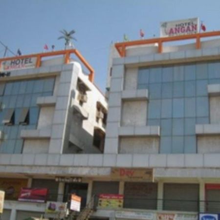 Angan Residency Hotell Ahmedabad Eksteriør bilde